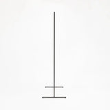 横からみたハンガーラックの写真